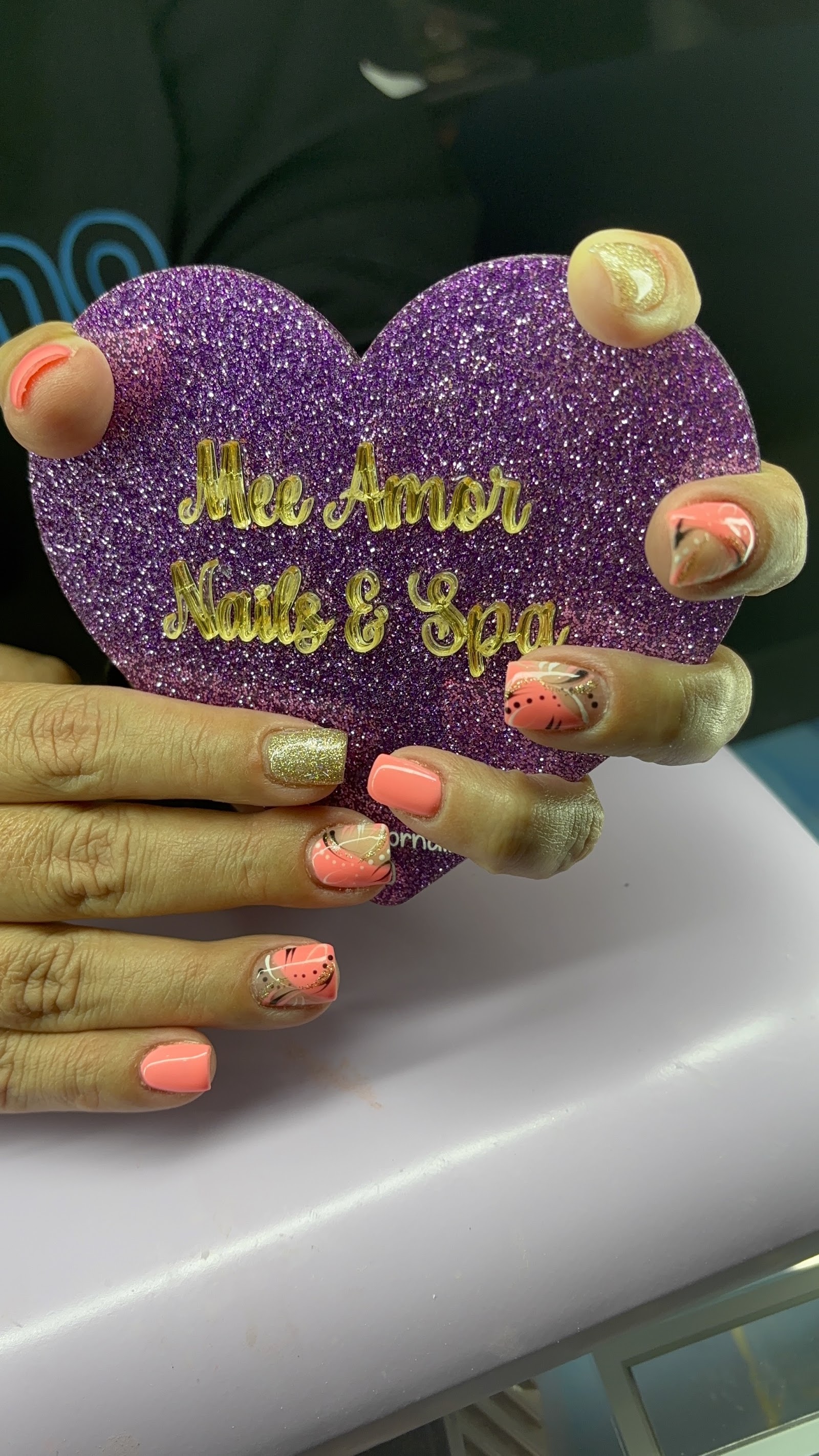 Mee Amor Nails & Spa logo