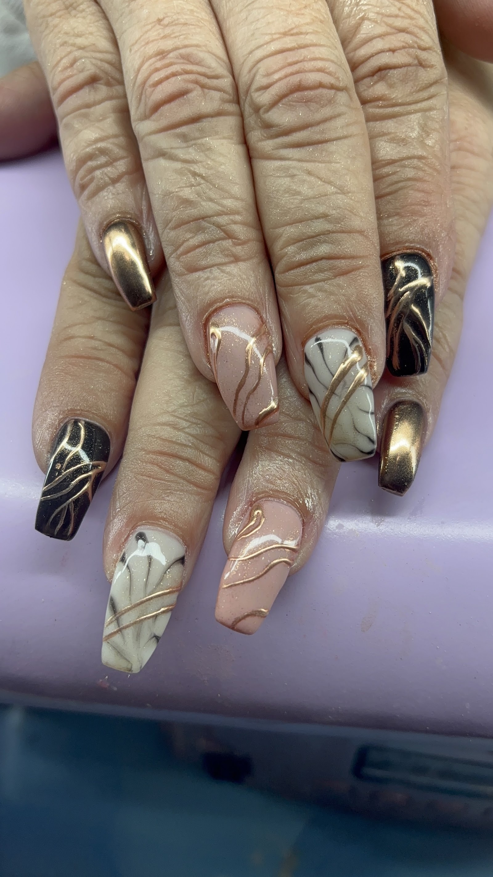 Mee Amor Nails & Spa nail photo 4